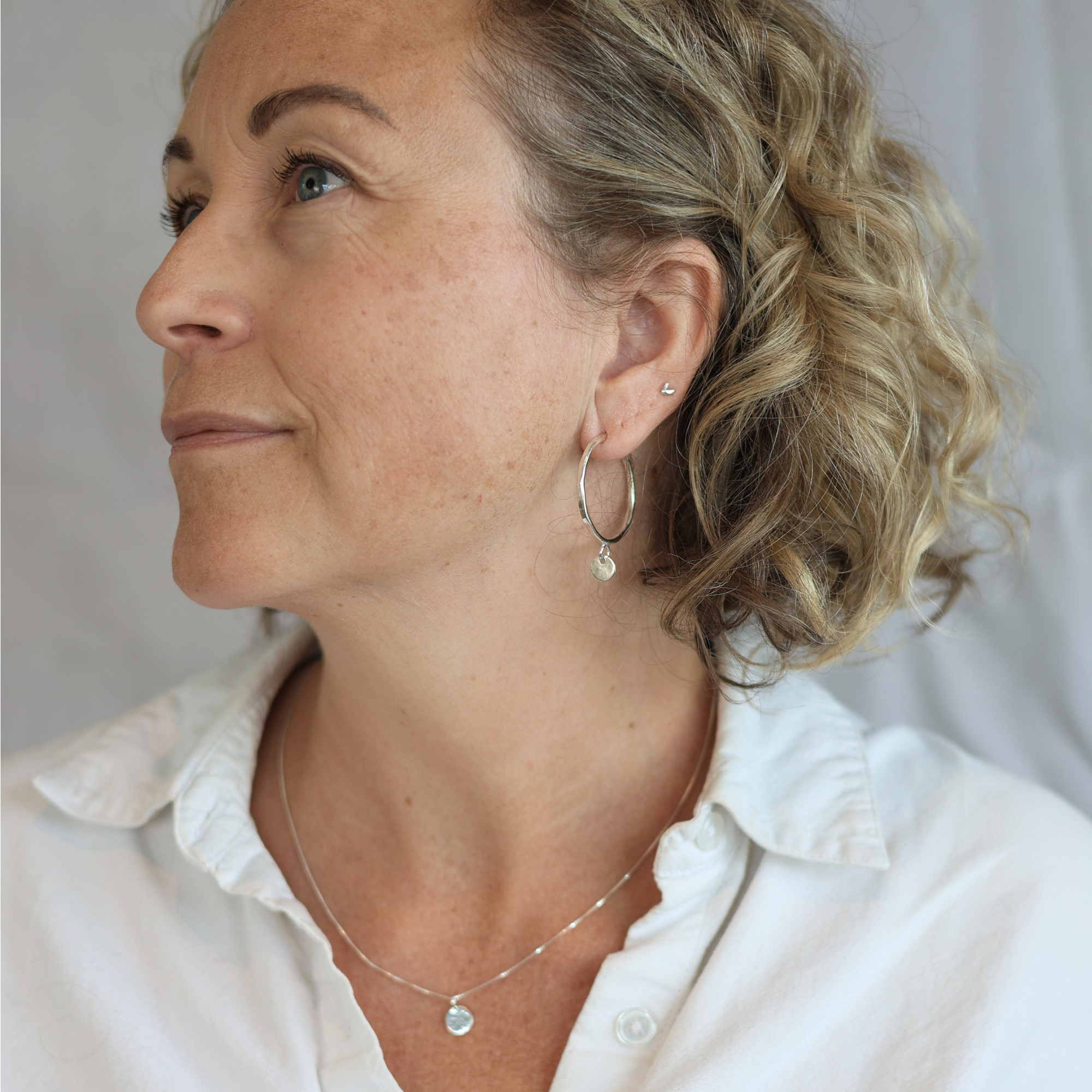 Hamrade hoops med hänge 3 cm - Silverörhängen