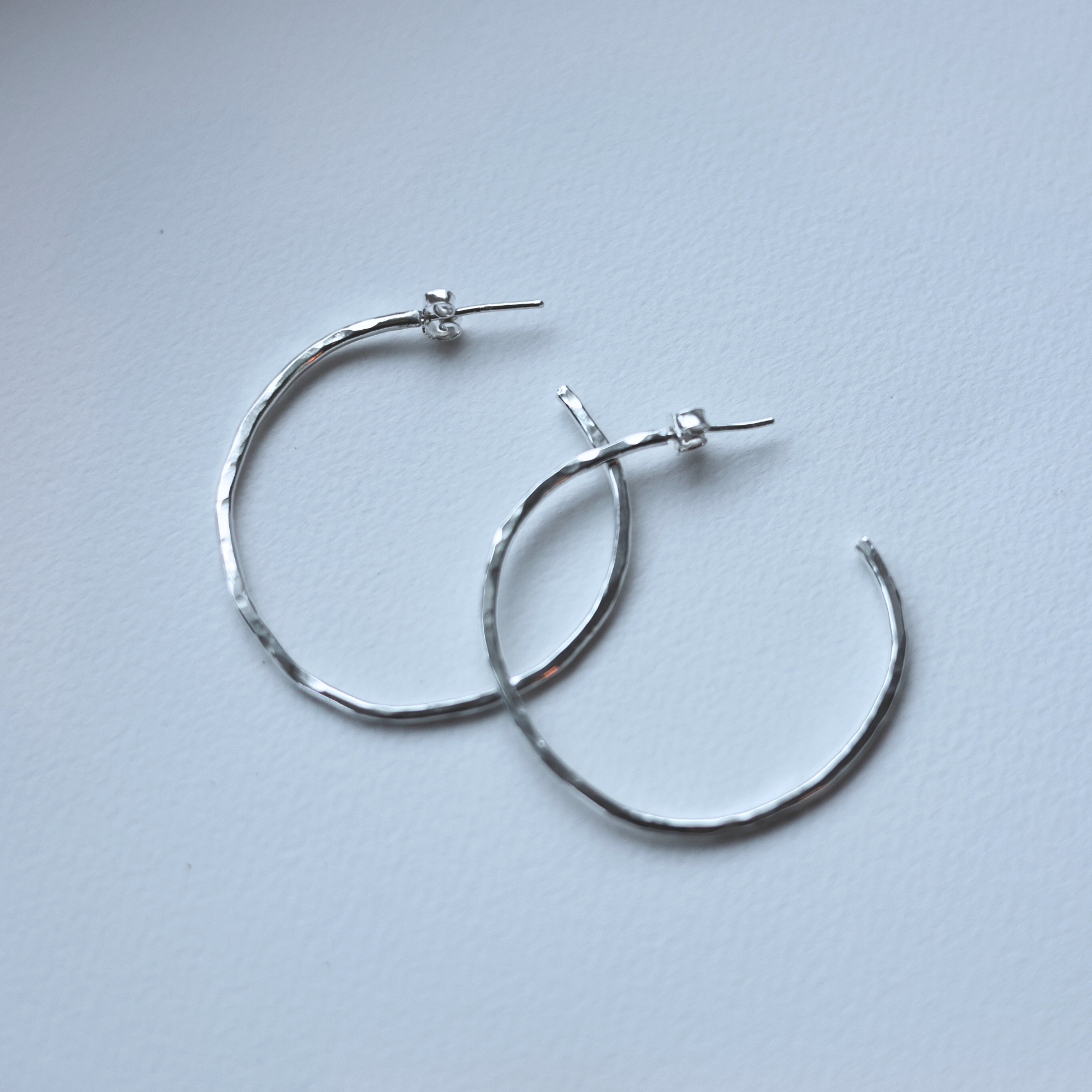 Hamrade hoops, ringar stora