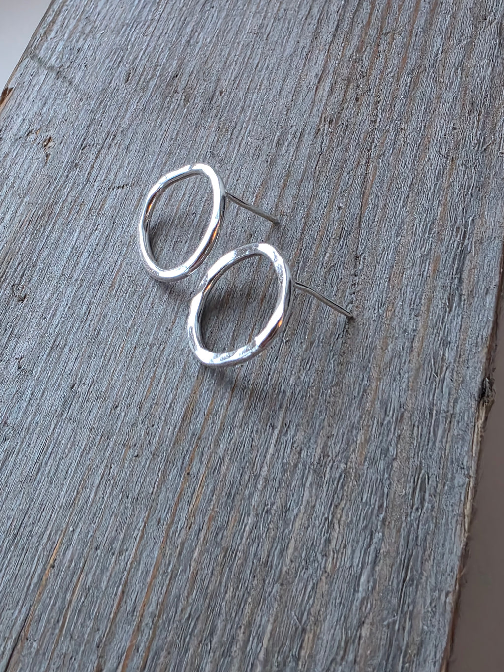 Perfectly Unperfect örhängen studs